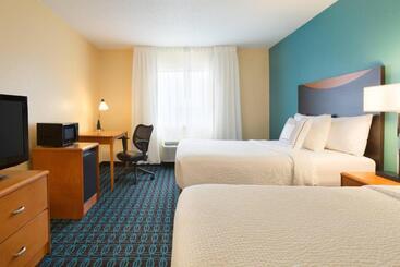 هتل Fairfield Inn & Suites Bismarck South