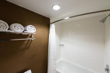 هتل Fairfield Inn & Suites By Marriott Fort Myers Cape Coral