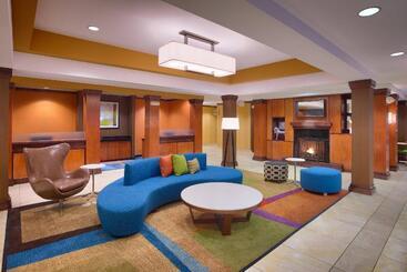 هتل Fairfield Inn & Suites By Marriott Gillette
