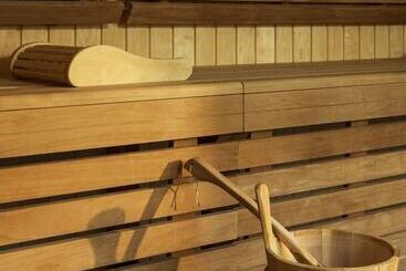 هتل Résidence Valdys Thalasso & Spa   Les Pins