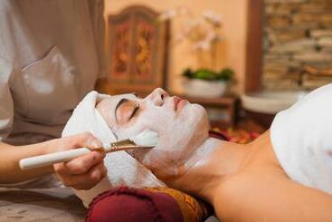 هتل Spa Club Bor