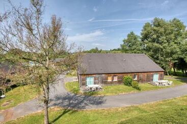 هتل Vacanceole  Residence Le Domaine Du Bosquet
