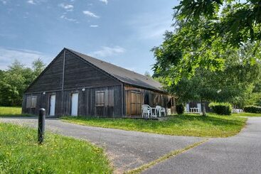 هتل Vacanceole  Residence Le Domaine Du Bosquet