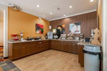 هتل Wingate By Wyndham Great Falls