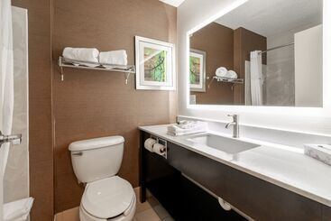 هتل Wingate By Wyndham Great Falls