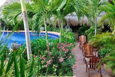 La Pasion Colonial Hotel Boutique By Bunik
