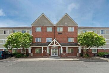 Mainstay Suites Raleigh North