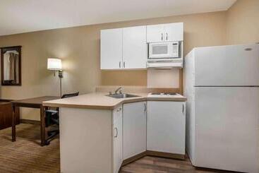 Extended Stay America Suites  Dayton  North