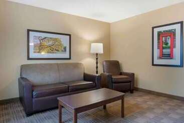 Extended Stay America Suites  Detroit  Metropolitan Airport