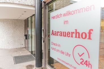 Отель Aarauerhof   Self Check In