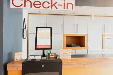 Отель Aarauerhof   Self Check In