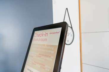 Отель Aarauerhof   Self Check In