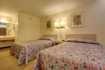 هتل Value Inn & Suites