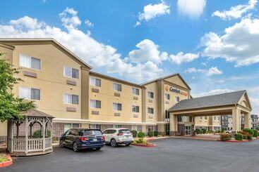 هتل Comfort Suites North