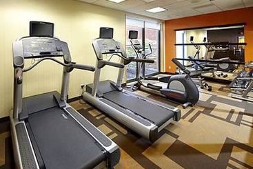 هتل Courtyard By Marriott Pittsburgh Shadyside
