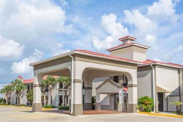 فندق Days Inn By Wyndham Galliano La