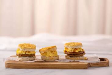 هتل Drury Inn & Suites Nashville Airport