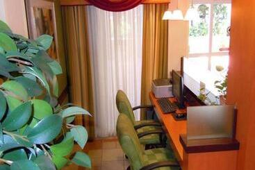 هتل Fairfield Inn & Suites Ukiah Mendocino County