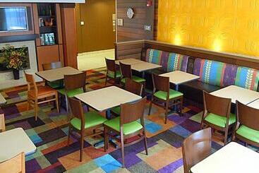 هتل Fairfield Inn & Suites Ukiah Mendocino County