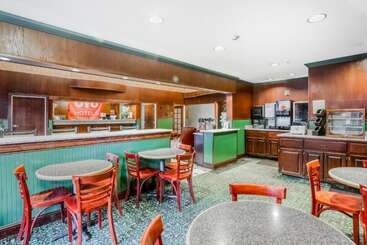 هتل Spark By Hilton Tumwater