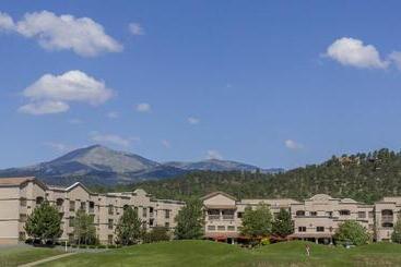فندق Mcm Elegante Lodge & Resorts