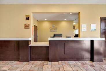 هتل Quality Inn & Suites