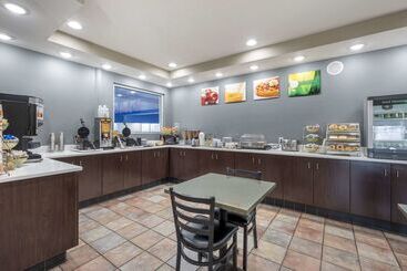 هتل Quality Inn & Suites