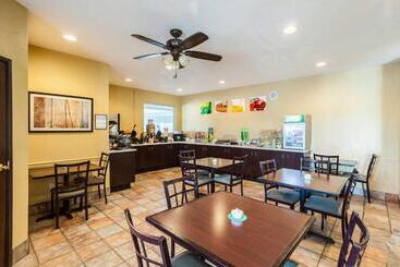 هتل Quality Inn & Suites