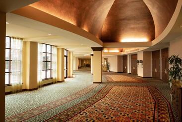 Renaissance Tulsa Hotel & Convention Center