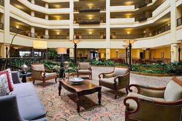 Renaissance Tulsa Hotel & Convention Center