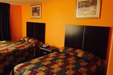 هتل Scottish Inn & Suites Hobby Airport