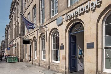 هتل Travelodge Edinburgh Central Waterloo Place