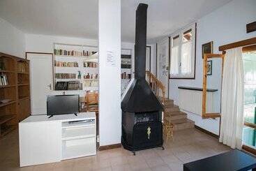 Apartamentos Escarrilla 3000