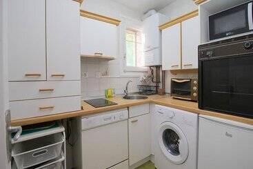 Apartamentos Escarrilla 3000