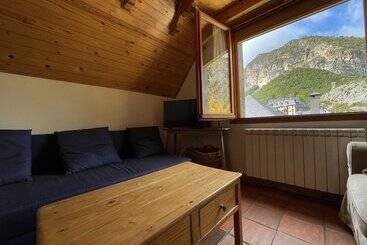 Apartamentos Escarrilla 3000