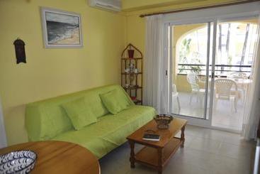 Apartamentos Royal Playa