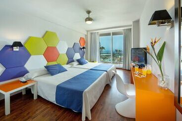 Evenia Zoraida Resort