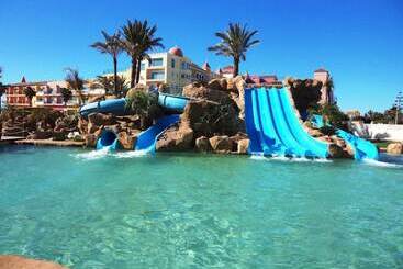 Evenia Zoraida Resort