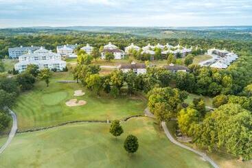 Holiday Inn Club Vacations Holiday Hills Resort At Branson An Ihg