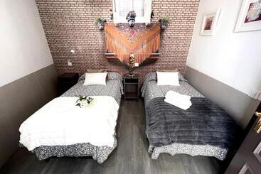 Hostal Paco´s