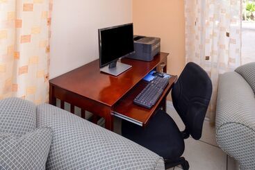 酒店 Americas Best Value Inn & Suites Waller/prairie View
