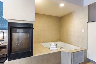 هتل Comfort Suites Ocean City West