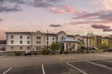 هتل Comfort Suites Ocean City West