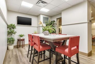 هتل Comfort Suites Ocean City West