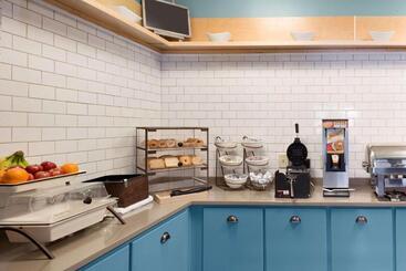 هتل Country Inn & Suites By Radisson, Brunswick I95, Ga