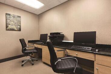 هتل Country Inn & Suites By Radisson, Gainesville, Fl