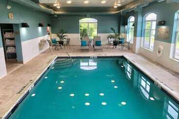 هتل Country Inn & Suites By Radisson, Harrisburg West Mechanicsburg