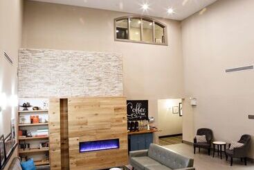 هتل Country Inn & Suites By Radisson, Harrisburg West Mechanicsburg