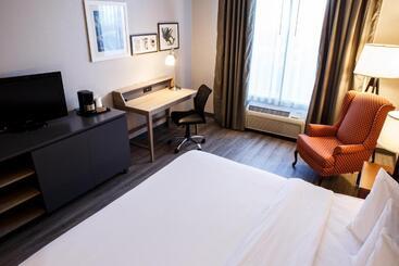 هتل Country Inn & Suites By Radisson, Harrisburg West Mechanicsburg