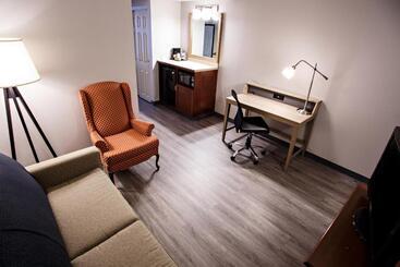 هتل Country Inn & Suites By Radisson, Harrisburg West Mechanicsburg